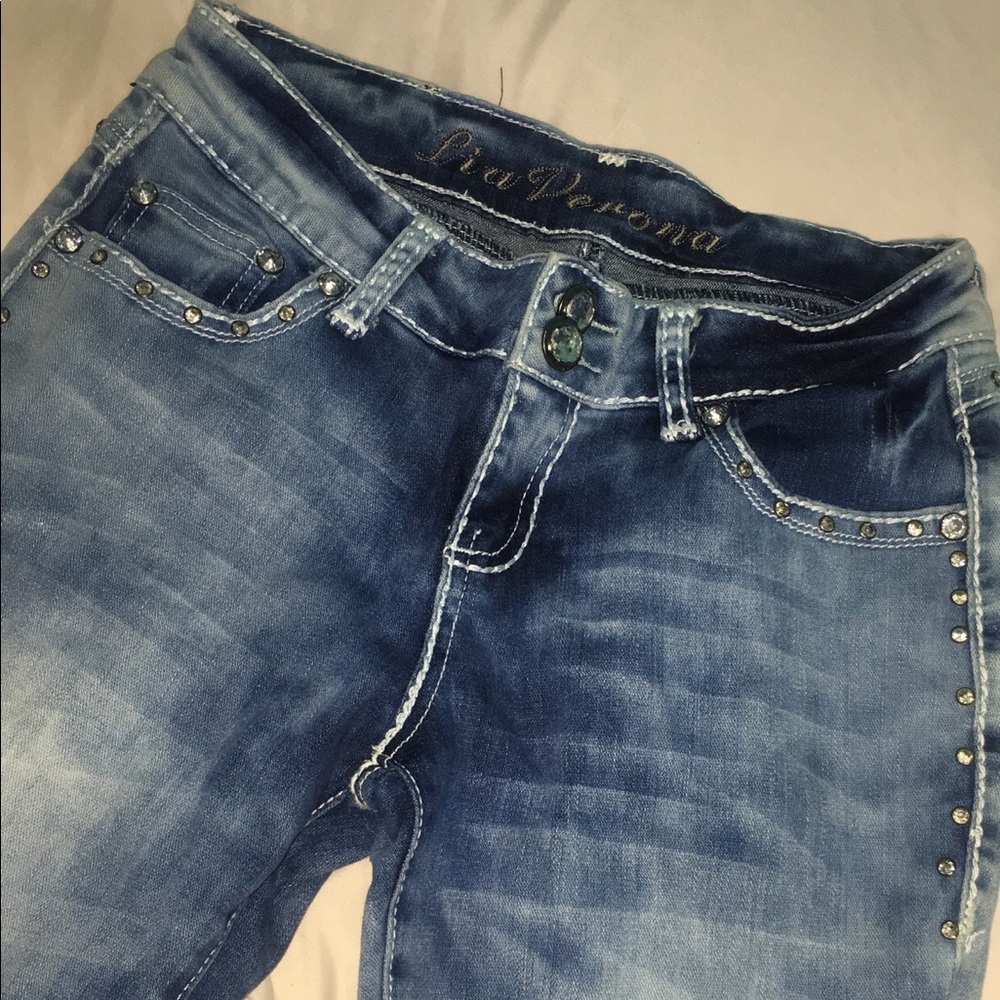 Jeans - Picture 2 of 3